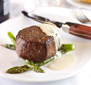 Dining Review: Fleming’s Prime Steakhouse & Wine Bar, San Diego
