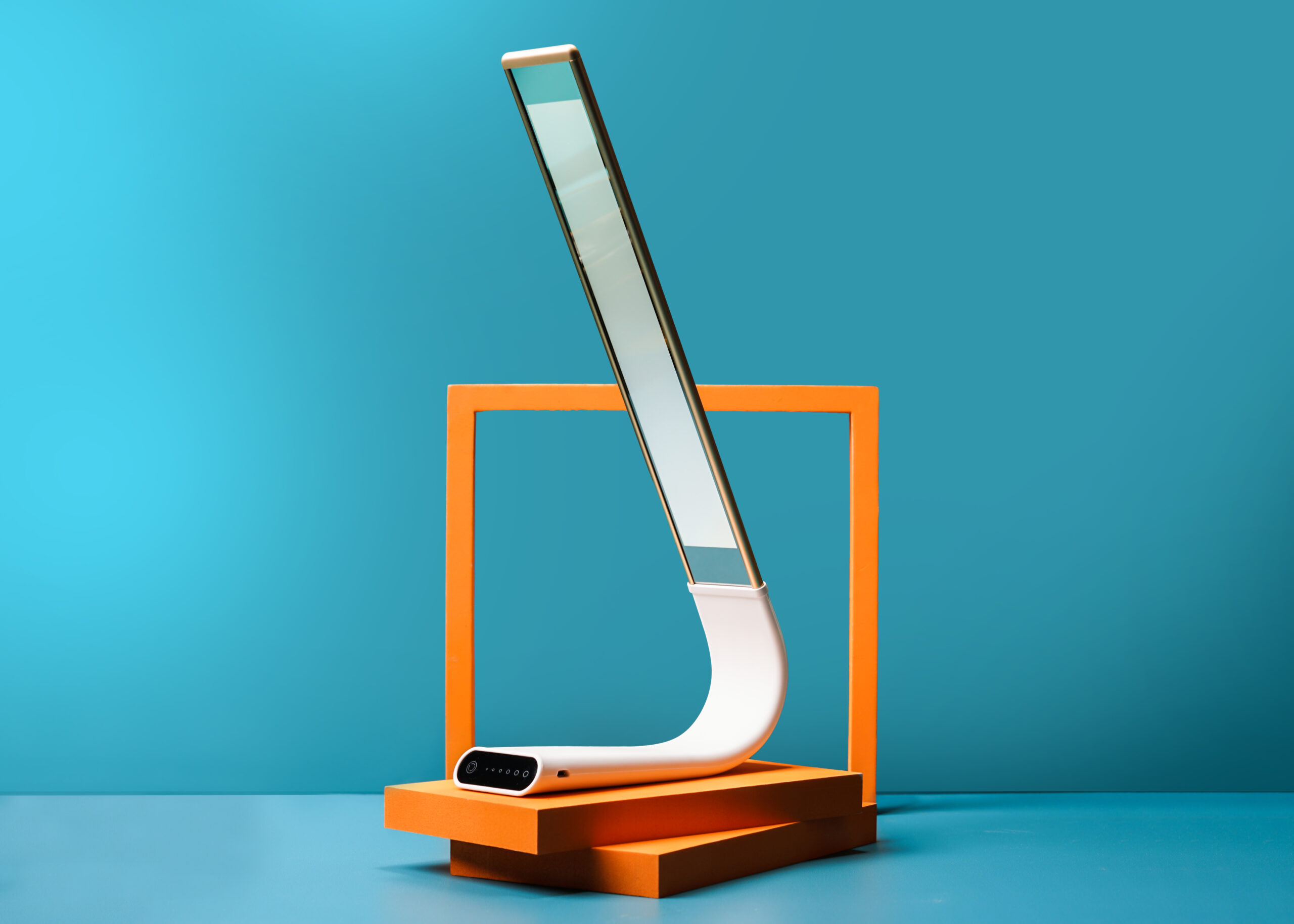 Oculamp All Day, All Night Light by Ocushield is a great gift