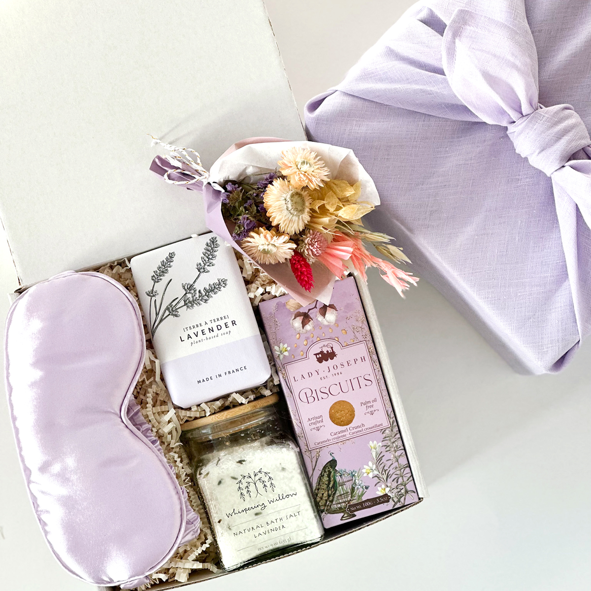 KADOO’s Curated Gift Boxes